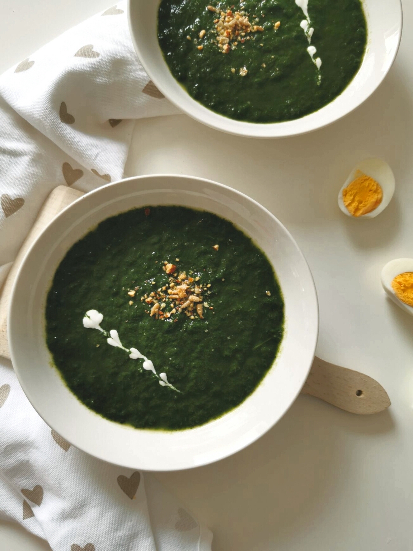 Spenót főzelék főtt tojással