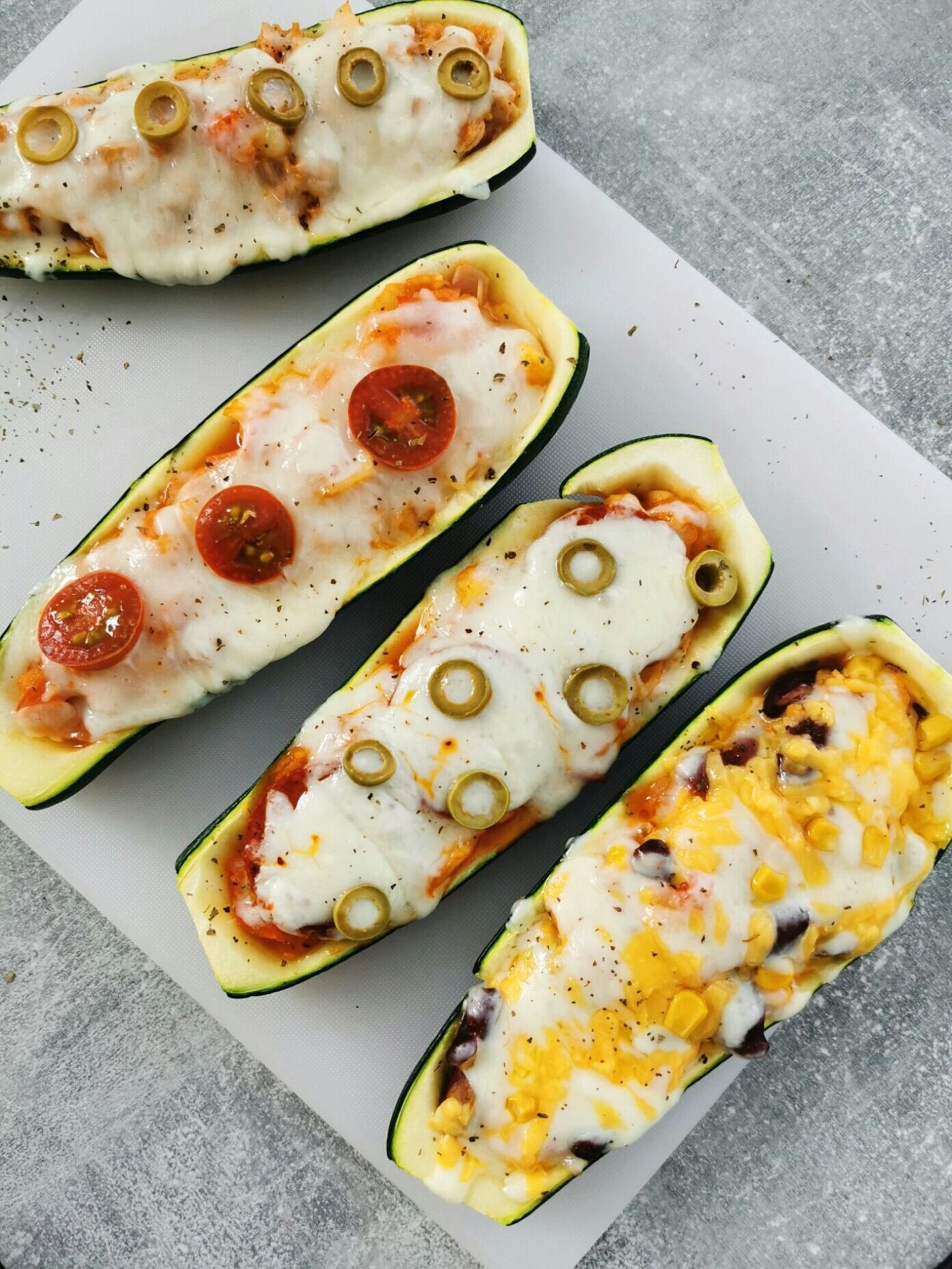 Pizzás Cukkini Csónak